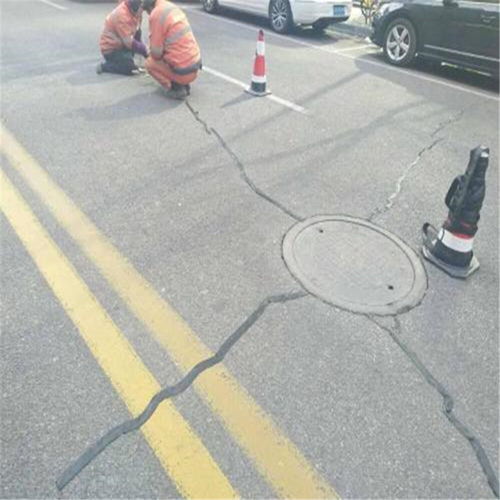 文山硯山道路貼縫帶廠批發(fā) 找宏遠(yuǎn)瀝青 專業(yè)灌縫膠批發(fā) 生產(chǎn)廠家