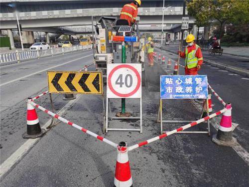 830段路 23660米護欄,江干開啟春節大掃除模式