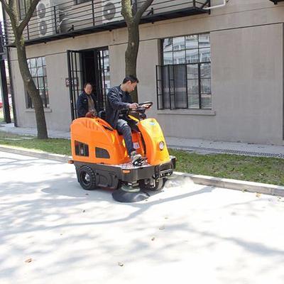 潔塵駕駛式掃地機(jī)JC1400S中型掃地機(jī)室內(nèi)掃地機(jī)道路清掃車(chē)座駕式掃地機(jī)圖片_高清圖_細(xì)節(jié)圖