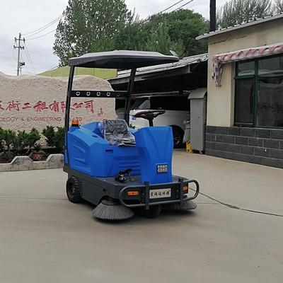 唐山報價 電動掃地清掃車 公園物業道路掃路車 駕駛式掃路車