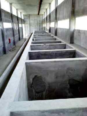 天門頭條新聞 天門酸堿污水池耐酸堿防腐公司安全施工