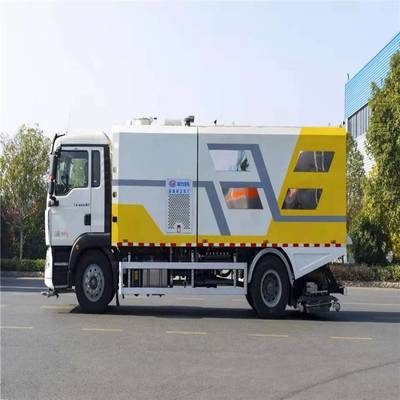 機(jī)場(chǎng)專(zhuān)用道路深度保潔車(chē)/道路污染清除車(chē)性能產(chǎn)品優(yōu)勢(shì)
