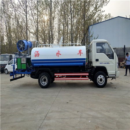 牡丹江8方灑水車(chē)10方灑水車(chē)12方灑水車(chē)5方灑水車(chē)廠家質(zhì)保