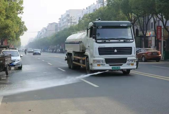 華容縣市容環衛中心:加快推進環衛市場化運作,堅持城鄉環衛統籌發展