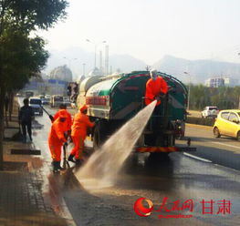 蘭州冬防 從道路積塵清理細節(jié)入手