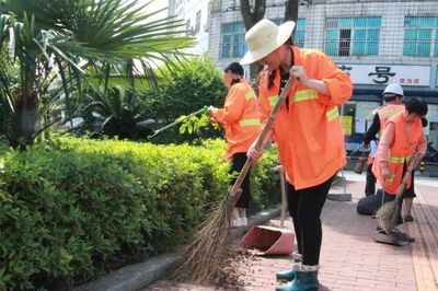 點贊!他們不放過一個死角,讓寧鄉道路重現本色!