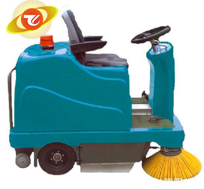 駕駛式小型電動掃地車 高效道路清潔的智能解決方案